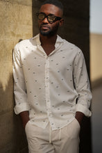 Carregar imagem no visualizador da galeria, CAMISA ESTAMPADO FORMIGA - Men Clothing | Leaders in Design & Quality | Donato