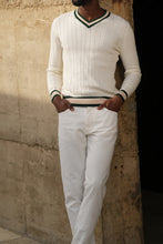 Carregar imagem no visualizador da galeria, V-NECK PEROLA, BEGE & VERDE - Men Clothing | Leaders in Design & Quality | Donato