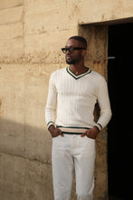 Carregar imagem no visualizador da galeria, V-NECK PEROLA, BEGE & VERDE - Men Clothing | Leaders in Design & Quality | Donato