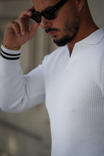 Carregar imagem no visualizador da galeria, POLO BRANCO DE MALHA MILÃO