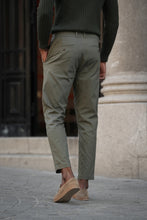 Carregar imagem no visualizador da galeria, CALÇA SARJA ELASTICA KAKI