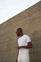 Carregar imagem no visualizador da galeria, T-SHIRT CREWNECK OFF-WHITE