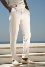 Carregar imagem no visualizador da galeria, CALÇA ALPHA COM PREGAS PEROLA