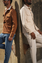 Carregar imagem no visualizador da galeria, OVER JACKET CAMURÇA CAMEL