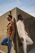 Carregar imagem no visualizador da galeria, OVER JACKET CAMURÇA CAMEL