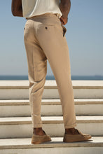 Carregar imagem no visualizador da galeria, CALÇA ALPHA COM PREGAS BEGE