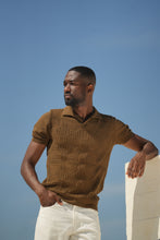 Carregar imagem no visualizador da galeria, POLO MOSAIC CASTANHO