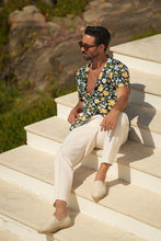Carregar imagem no visualizador da galeria, CAMISA PETALS - Men Clothing | Leaders in Design & Quality | Donato