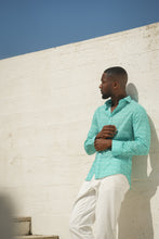 Carregar imagem no visualizador da galeria, CAMISA LINHO ABACO - Men Clothing | Leaders in Design & Quality | Donato