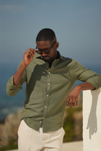 Carregar imagem no visualizador da galeria, CAMISA LINHO KAKI