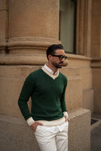 Carregar imagem no visualizador da galeria, V-NECK VERDE, BEGE &amp; PEROLA
