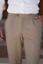 Carregar imagem no visualizador da galeria, Plaid BegeTrousers - Men Clothing | Leaders in Design &amp; Quality | Donato
