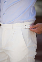 Carregar imagem no visualizador da galeria, Off-White Trousers - Men Clothing | Leaders in Design &amp; Quality | Donato
