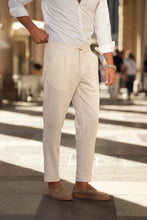 Carregar imagem no visualizador da galeria, CALÇA OFF-WHITE COM CORDÃO
