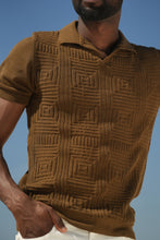 Carregar imagem no visualizador da galeria, POLO MOSAIC CASTANHO
