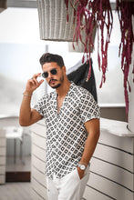 Carregar imagem no visualizador da galeria, Relaxed Squares Shirt - Donato
