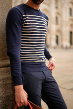 Carregar imagem no visualizador da galeria, Camisola de Malha Gola Redonda - Men Clothing | Leaders in Design &amp; Quality | Donato
