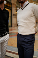 Carregar imagem no visualizador da galeria, Camisola de Bico em Malha - Men Clothing | Leaders in Design &amp; Quality | Donato
